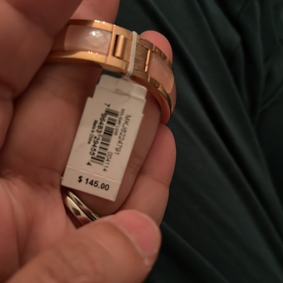 Michael kors bracelet nwt - Picture 3 of 3